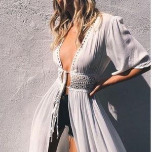 NWOT| Grey long tie with lace cardigan kimono